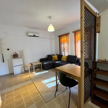 Appartement Charming Oasis W Balcony 1 Min To In *